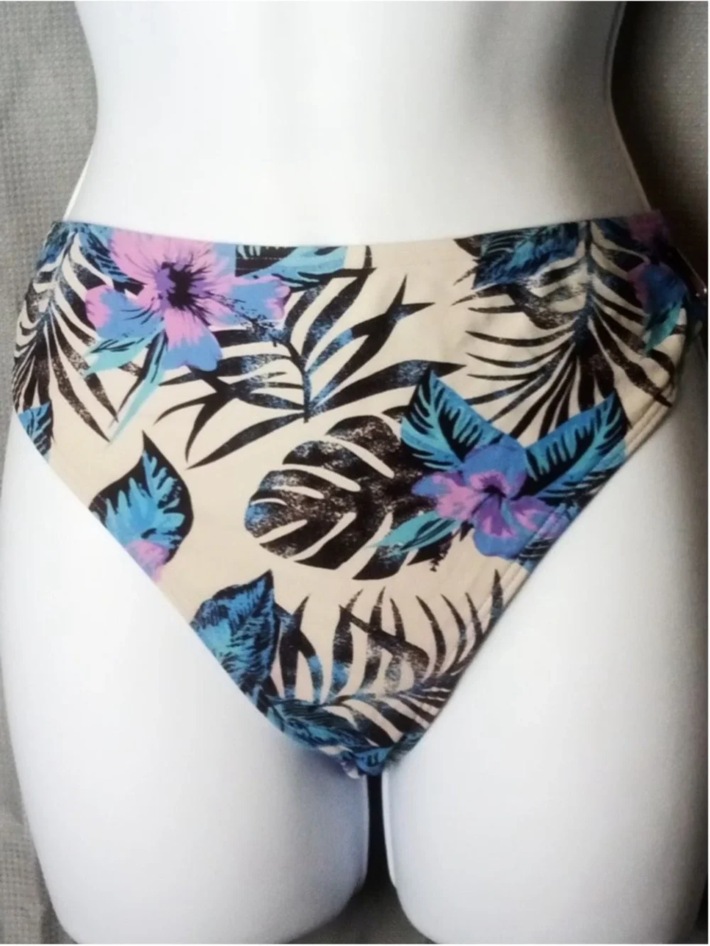 Venice Beach Bikini Bottoms Beige Blue Floral Size 12